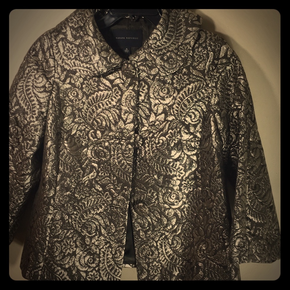 Banana Republic Shimmering Gold Dinner Jacket 🧥